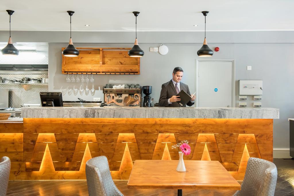 Docklands Lodge London Eksteriør billede