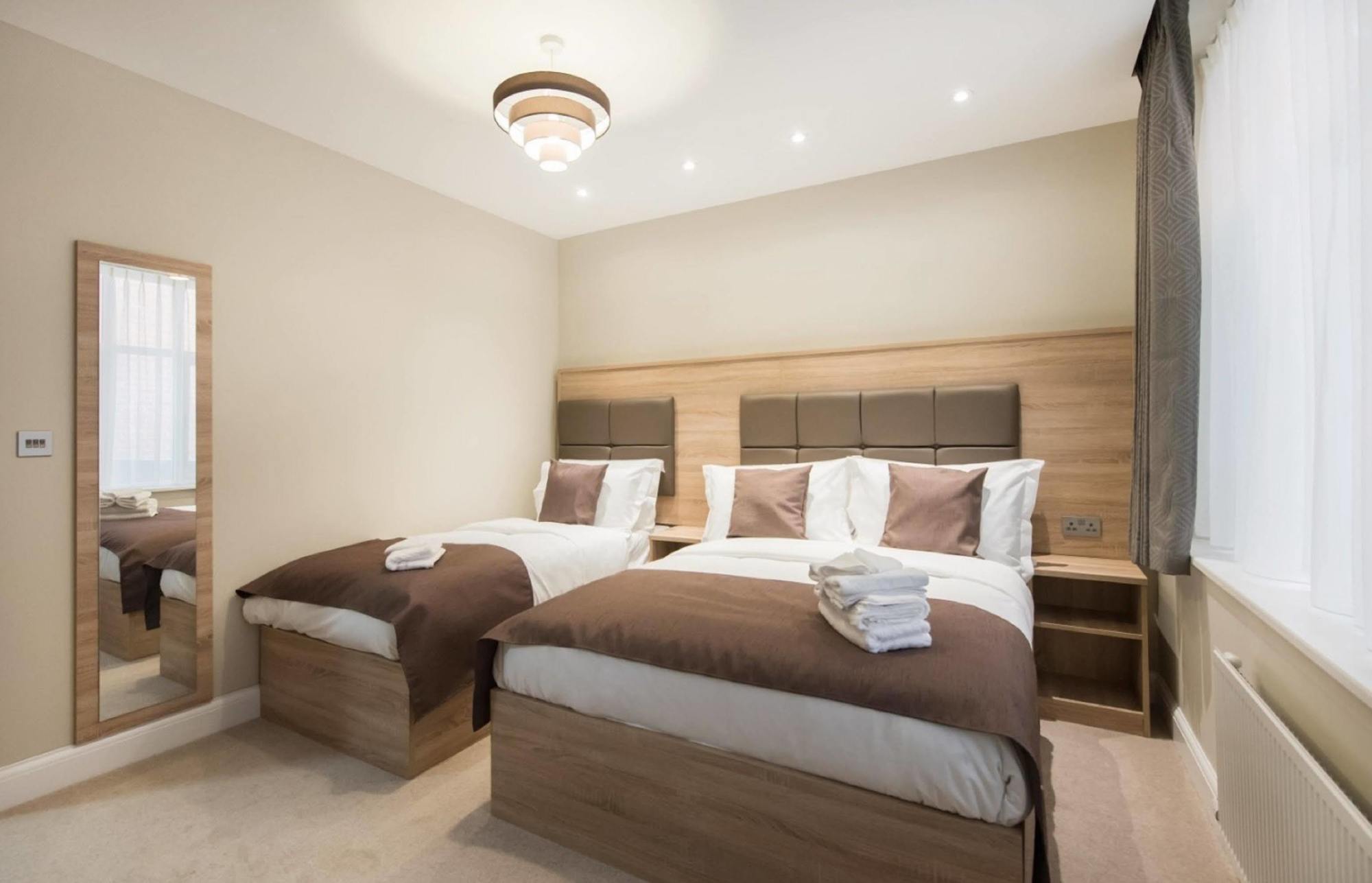 Docklands Lodge London Eksteriør billede